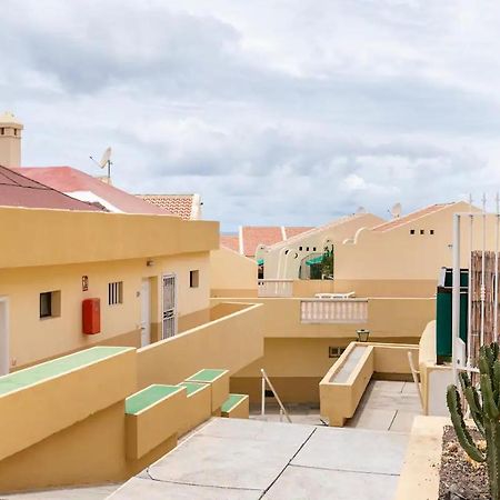 Luxury Flat, Few Minutes From Fanabe Beach! アデヘ エクステリア 写真