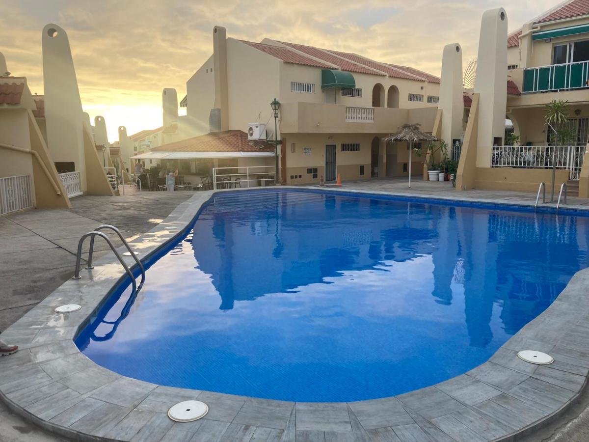 Luxury Flat, Few Minutes From Fanabe Beach! アデヘ エクステリア 写真