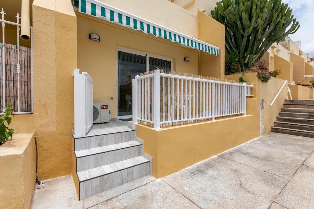 Luxury Flat, Few Minutes From Fanabe Beach! アデヘ エクステリア 写真
