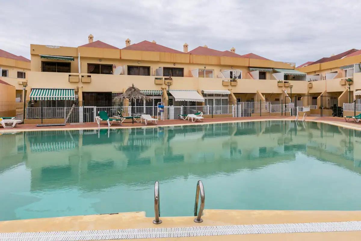 Luxury Flat, Few Minutes From Fanabe Beach! アデヘ エクステリア 写真